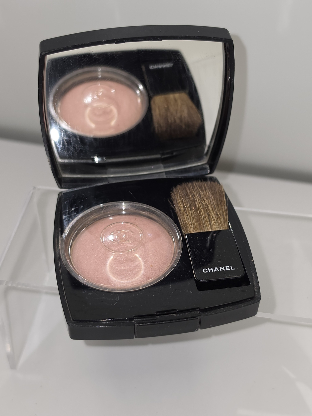 CHANEL JOUES CONTRASTE Powder Blush- #66 - "PINK CLOUD" **RARE!!**